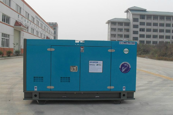 铁东发电机租赁如何正确安装空气滤清器？