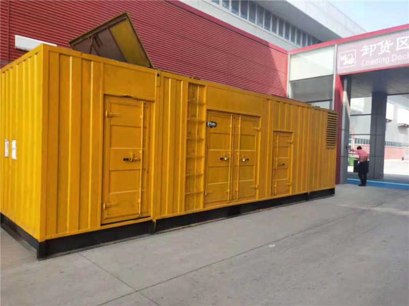 铁东国内外发电机组租赁合同在明确设备维护责任方面有哪些不同做法？